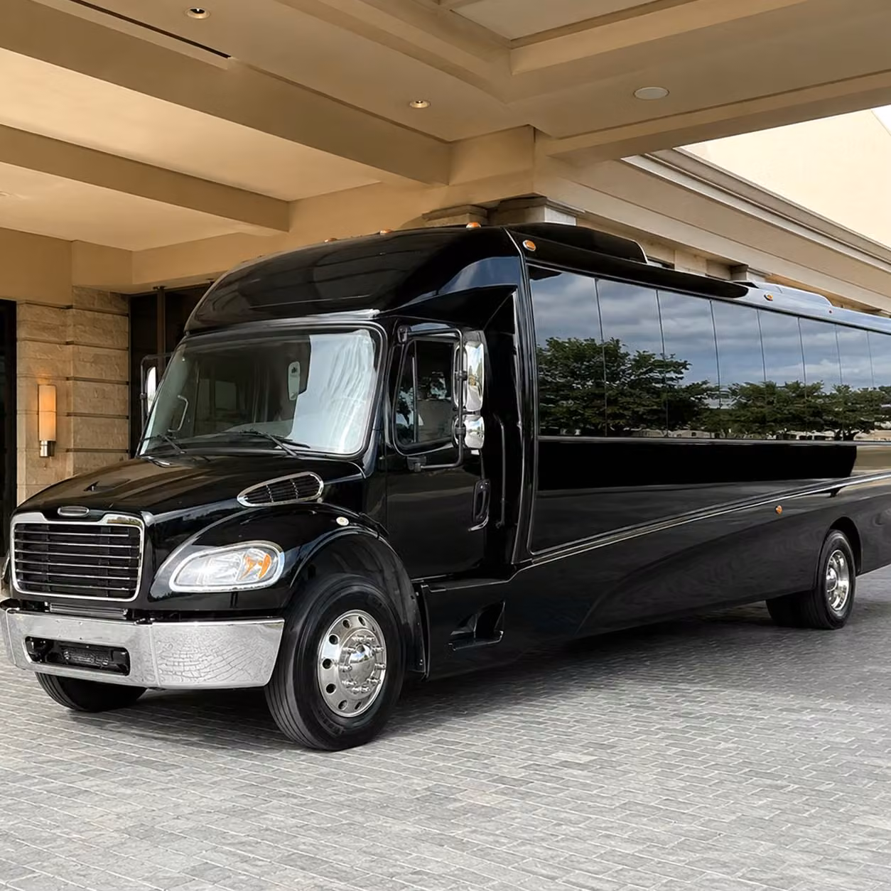 35 passenger minibus