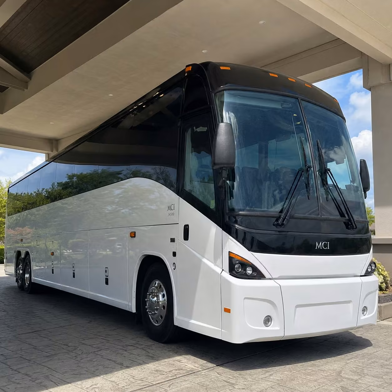 book employee transportation in amarillo or any city nearby