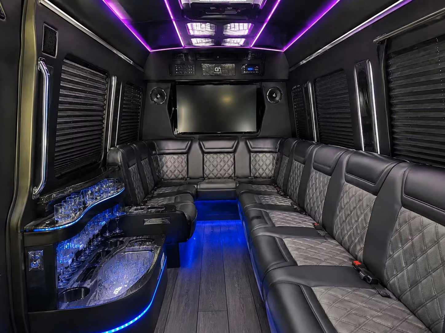 find rehearsal dinner and post wedding shuttle service in amarillo