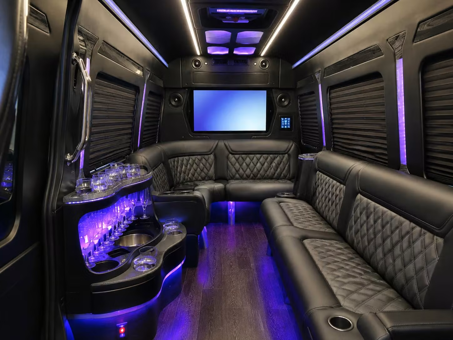 pre prom dinner shuttles and multi stop prom night packages in amarillo